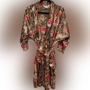 Vintage DIOR  Satin Robe with Floral Design - Medium Length